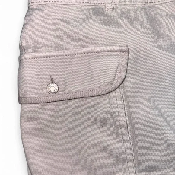 NWT size Large Garage Women's Cream Skorts - Picture 4 of 6